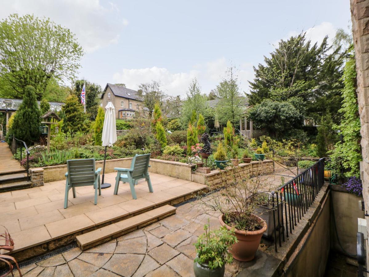 Garden *